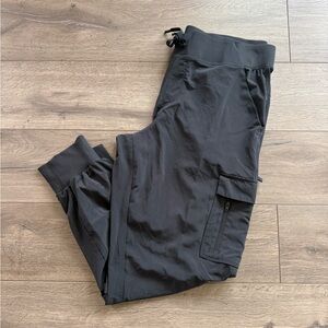 all in motion Black Women's Cargo Joggers Large